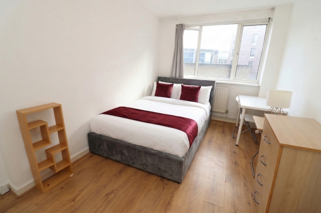Double room - Single use to rent in Hoxton, London, E2