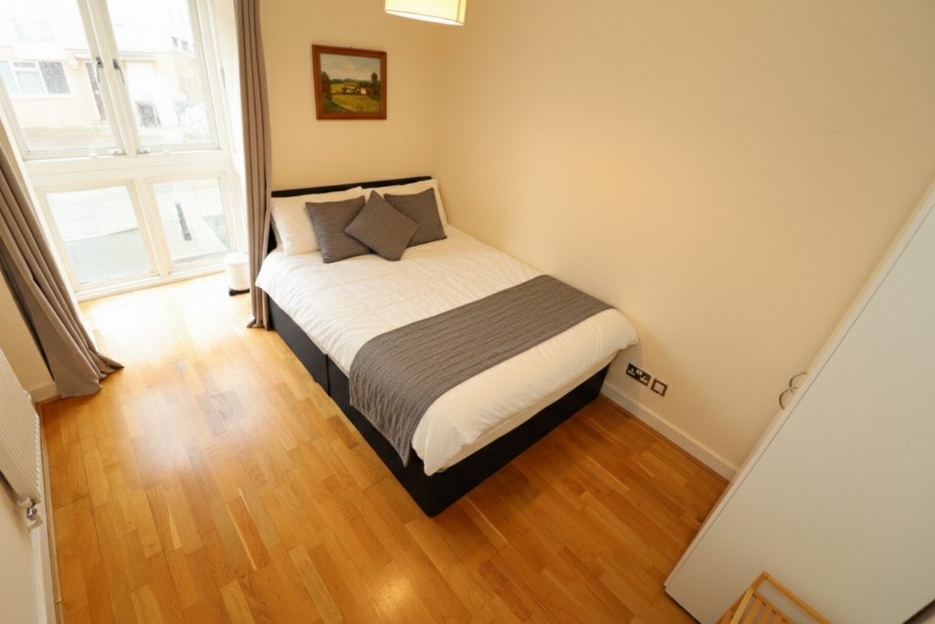 Double room - Single use to rent in East India, London, E14