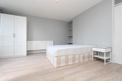 Double room - Single use to rent in Cordelia Street, Langdon Park, London, E14