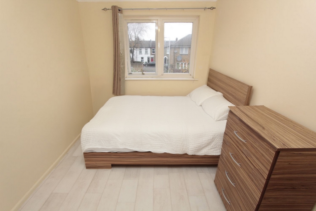 Double room - Single use to rent in Plaistow,West Ham, London, E13
