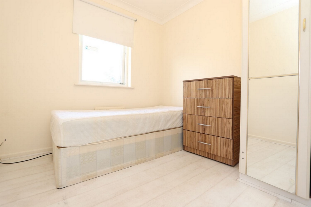 Single Room to rent in Plaistow,West Ham, London, E13