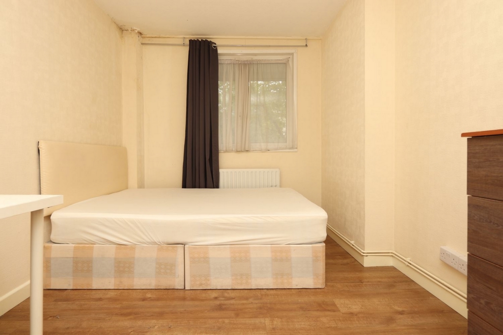 Double room - Single use to rent in Marylebone,Baker Street, London, NW8