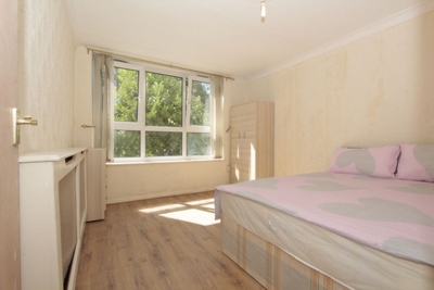 Double room - Single use to rent in Libra Road, Plaistow, London, E13