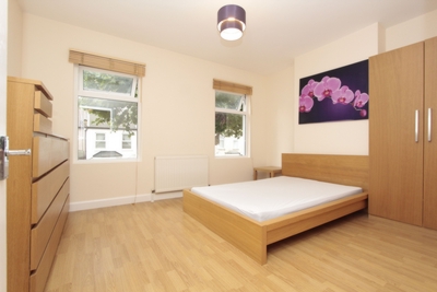 Double room - Single use to rent in Benson Avenue, Upton Park, London, E6