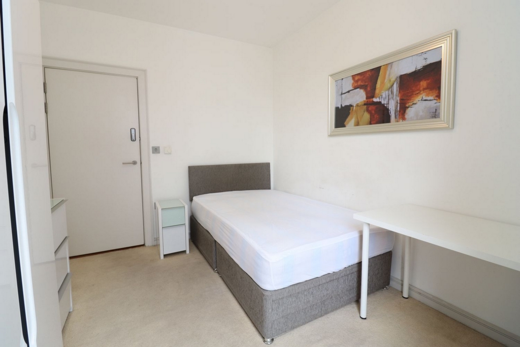 Double room - Single use to rent in Maze Hill, London, SE10