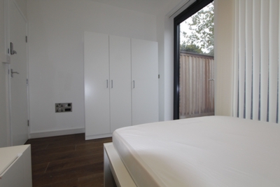 Double room - Single use to rent in Hawthorne Crescent, Maze Hill, London, SE10