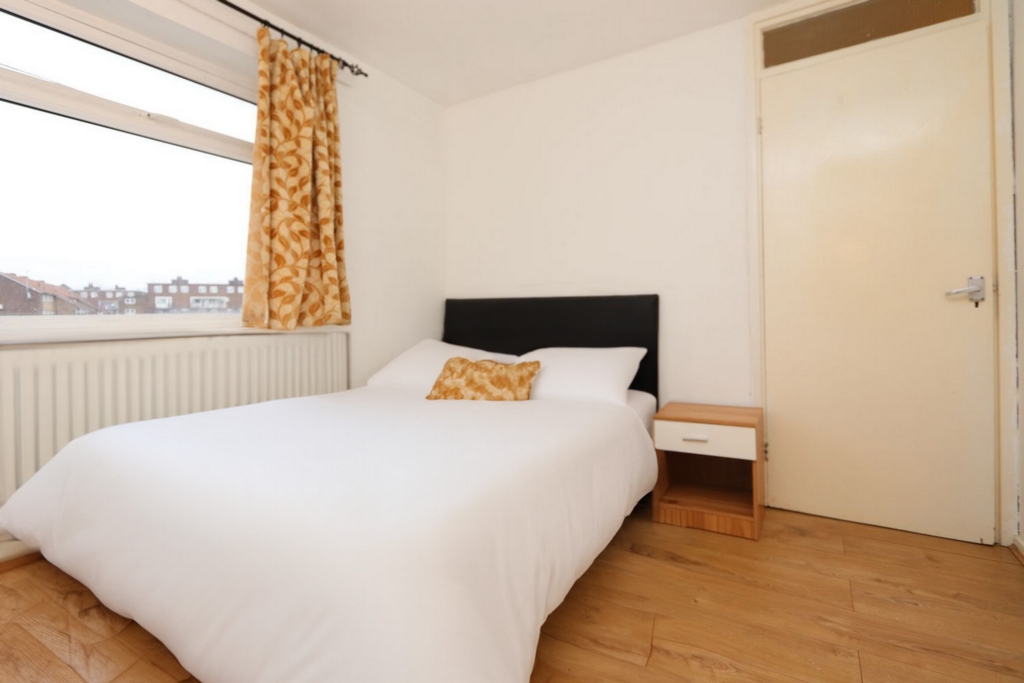 Double room - Single use to rent in West Ham,Canning Town, London, E13