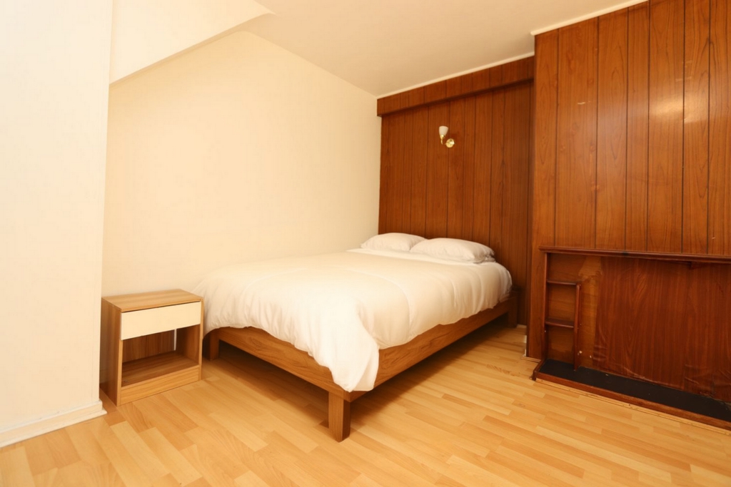 Double Room to rent in West Ham,Canning Town, London, E13