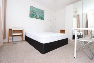 5 Bedroom Double Room to rent in Chancellor House,Green Bank, Wapping, London, E1W