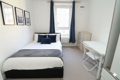 Double room - Single use to rent in Chancellor House,Green Bank, Wapping, London, E1W
