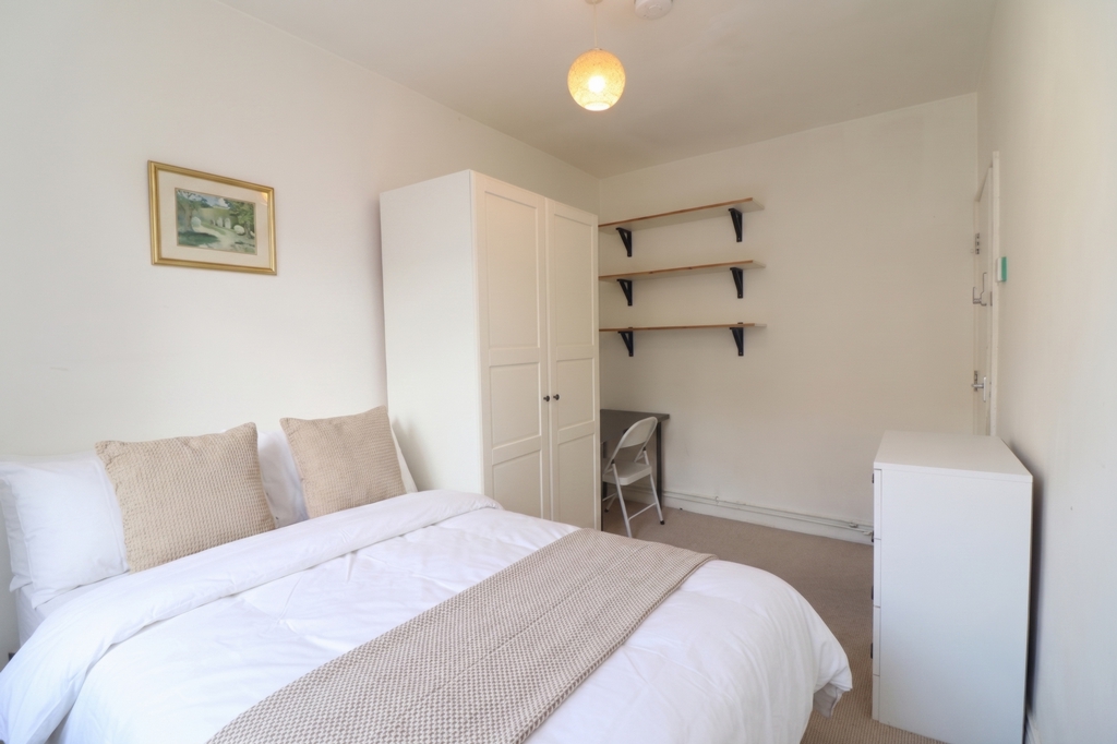 Double room - Single use to rent in Wapping, London, E1W