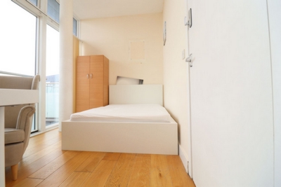 Double room - Single use to rent in Barquentine Heights,4 Peartree Way, Greenwich, London, SE10