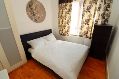 Double room - Single use to rent in 4 Barchester Street, Langdon Park, London, E14