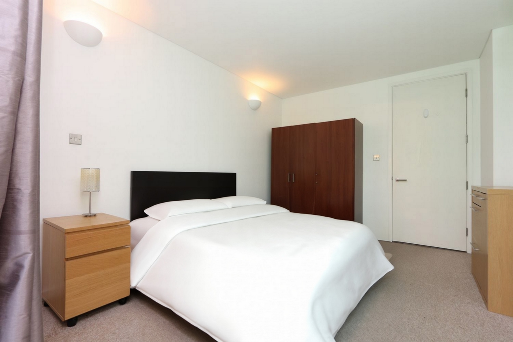 Double room - Single use to rent in Greenwich, London, SE10