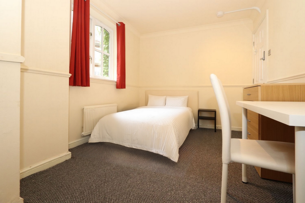 Double room - Single use to rent in Canada Water, London, SE16