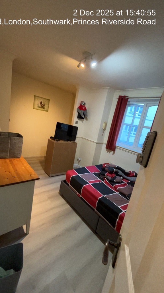Double room - Single use to rent in Canada Water, London, SE16