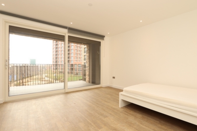 Double Room to rent in Porters Edge Apartment,29 Surrey Quays Road, Canada Water, London, SE16
