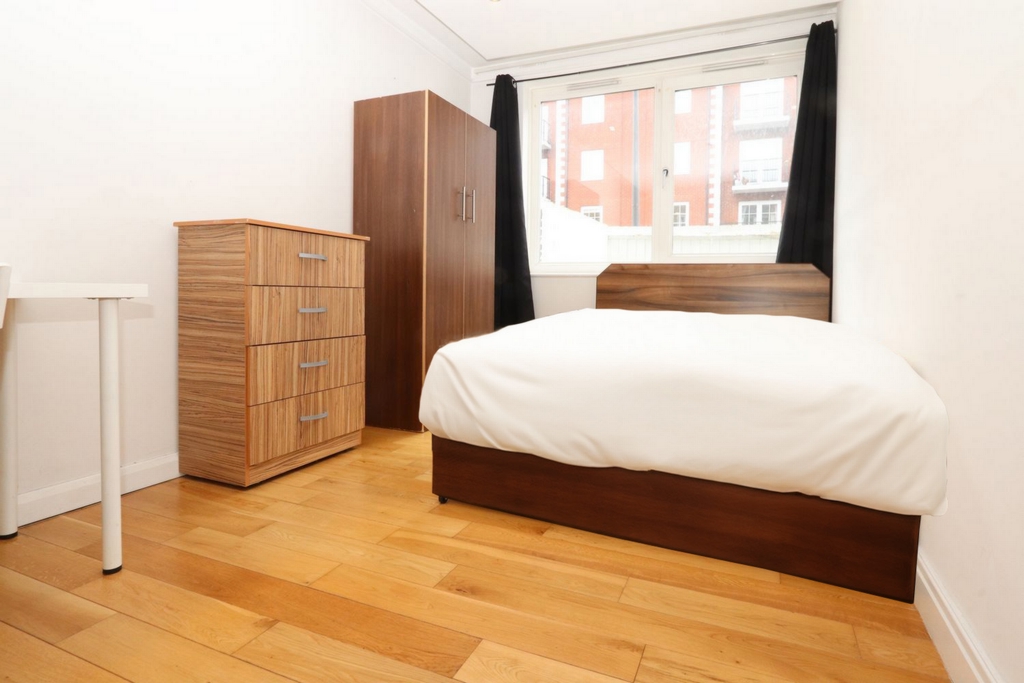 Double room - Single use to rent in Marylebone, London, NW1