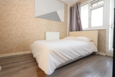 Double room - Single use to rent in Eric Street, Mile End, London, E3