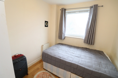 Double room - Single use to rent in Flint Close, Stratford, London, E15
