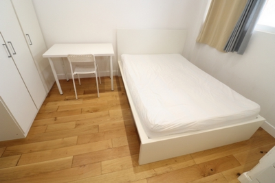 Ensuite Single Room to rent in Jamestown Way, Canary Wharf,East India, London, E14
