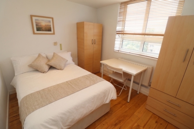 Double room - Single use to rent in Linnell House, Boundary Road, South Hampstead, London, NW8
