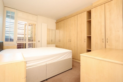 Double room - Single use to rent in Becquerel Court,West Parkside, Greenwich, London, SE10