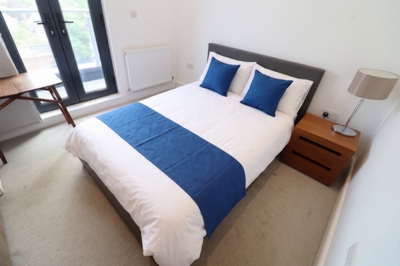 Double room - Single use to rent in Embassy Court,Bounds Green Road, Bounds Green, London, N11