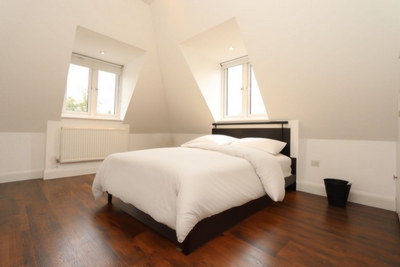 Double Room to rent in Sovereign Court,52 Bounds Green Road, Bounds Green, London, N11