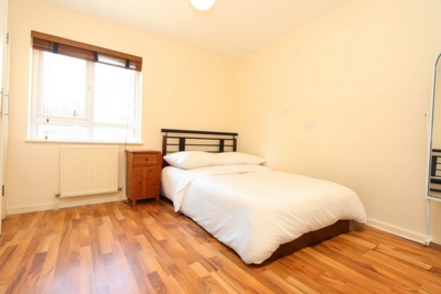 Double room - Single use to rent in Drywater Flats,Phoenix Wharf Road, London Bridge, London, SE1