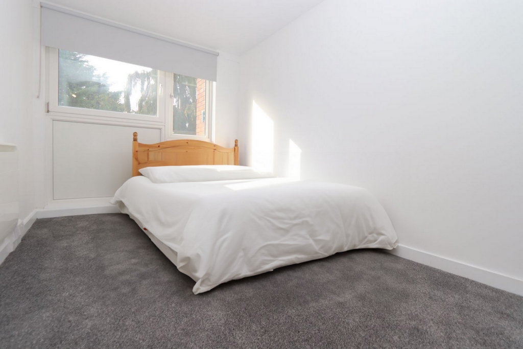 Double room - Single use to rent in Holloway, London, N7