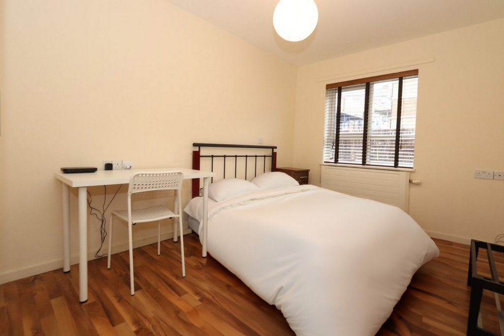 3 Bedroom Double room - Single use to rent in London Bridge, London, SE1