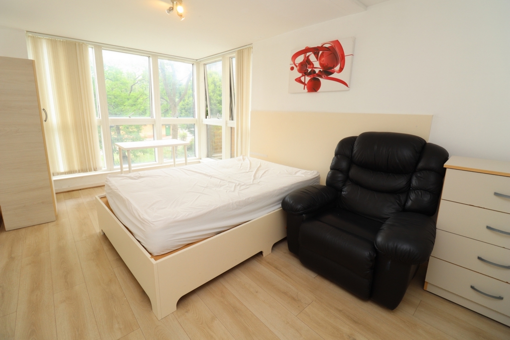 Ensuite Single Room to rent in Canada Water, London, SE16