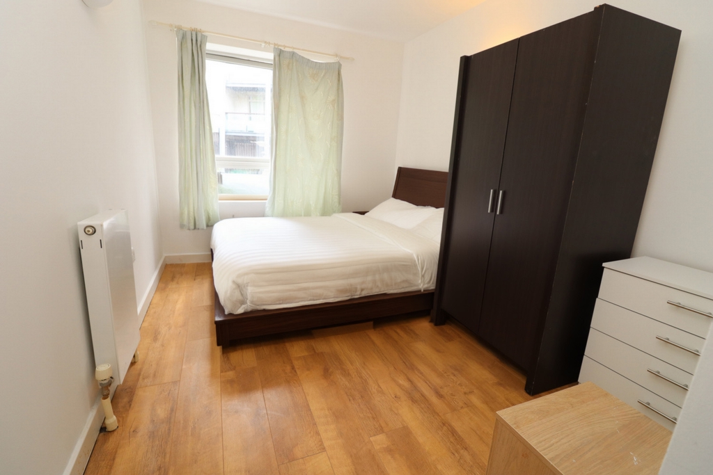 Double room - Single use to rent in North Greenwich, London, SE10