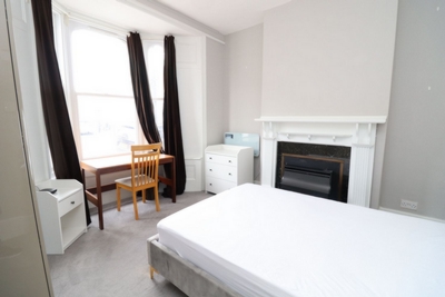 Double room - Single use to rent in Eric Street, Mile End, London, E3