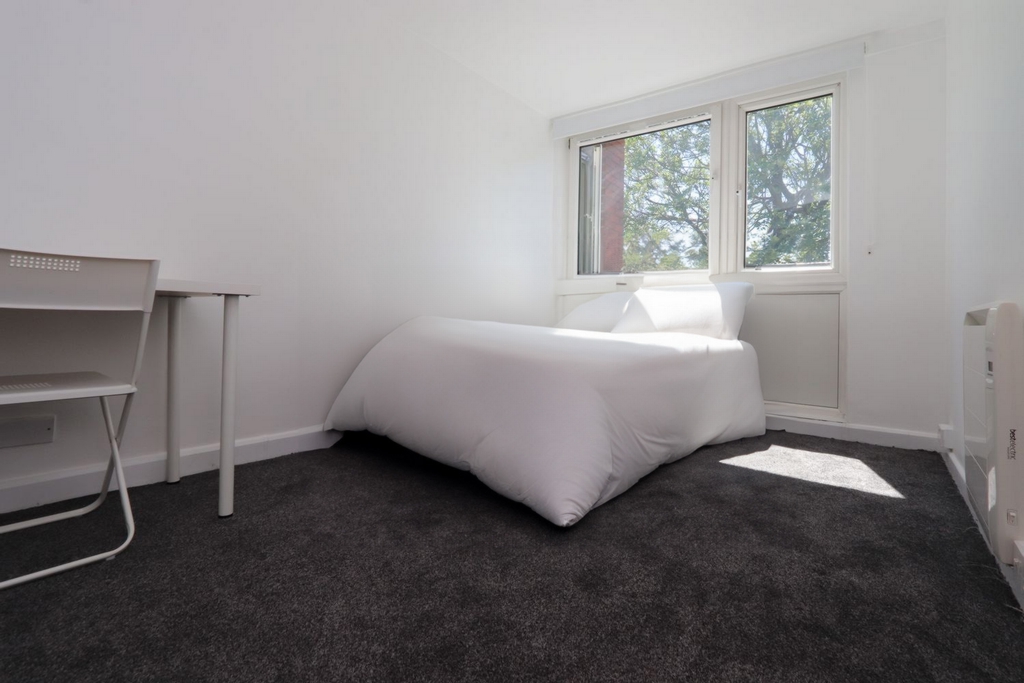 Double room - Single use to rent in Holloway, London, N7