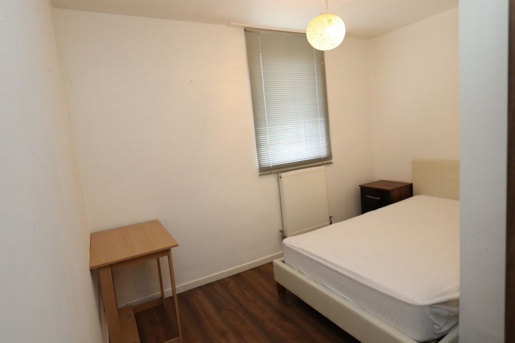 Double room - Single use to rent in Archway, London, N19