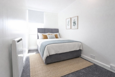 Double room - Single use to rent in Bakersfield,Crayford Road, Holloway, London, N7