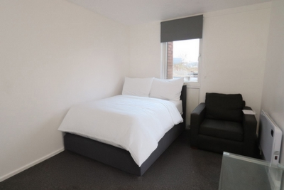 Double room - Single use to rent in Bakersfield,Crayford Road, Holloway, London, N7