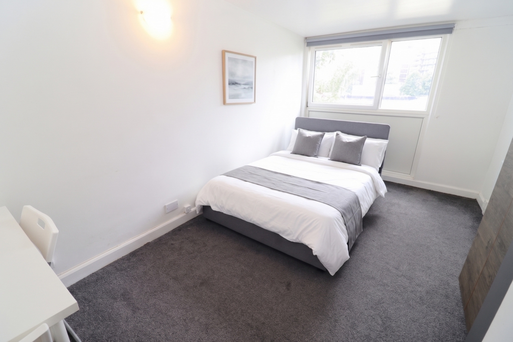 Double Room to rent in Holloway, London, N7