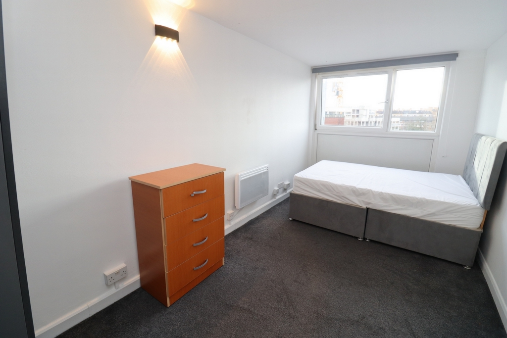 Double room - Single use to rent in Holloway, London, N7