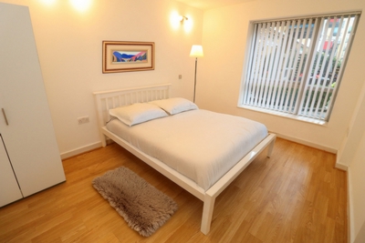 Double Room to rent in Holly Court,John Harrison Way, Greenwich, London, SE10