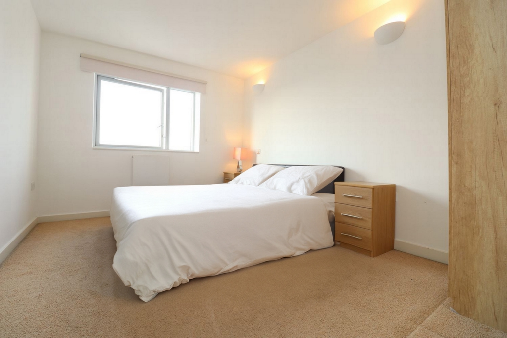 Double room - Single use to rent in Greenwich, London, SE10