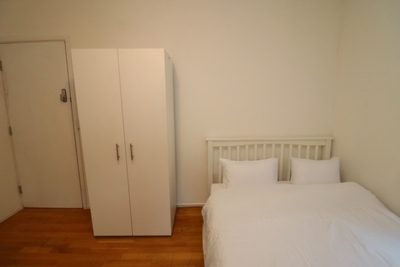 Double room - Single use to rent in Becquerel Court,West Parkside, Greenwich, London, SE10