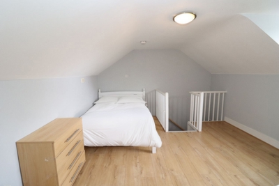 Double room - Single use to rent in Albacore Crescent, Lewisham, London, SE13