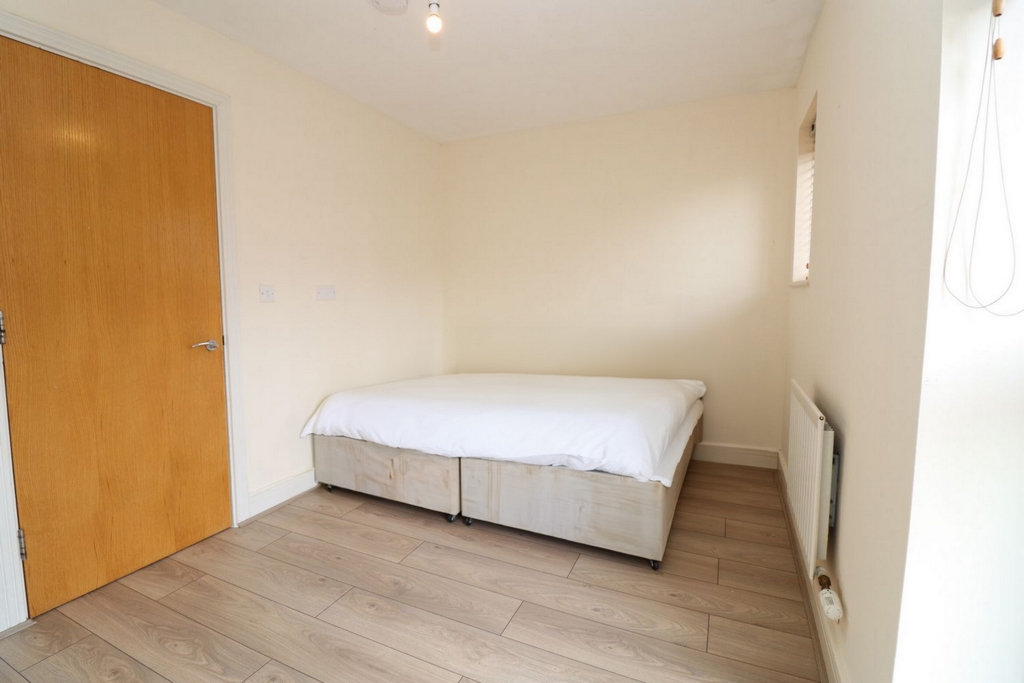 Double room - Single use to rent in Deptford Bridge, London, SE13