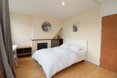 Double Room to rent in Laxfield Court,Pownall Road, Haggerston, London, E8
