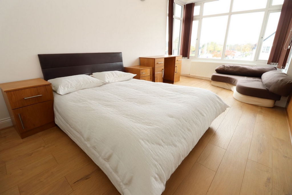 Double room - Single use to rent in Isleworth, London, TW7