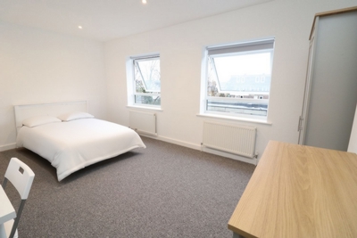 Double room - Single use to rent in Dawes Road, Fulham, London, SW6