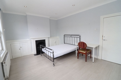 Double room - Single use to rent in Bowness Road, Catford, London, SE6